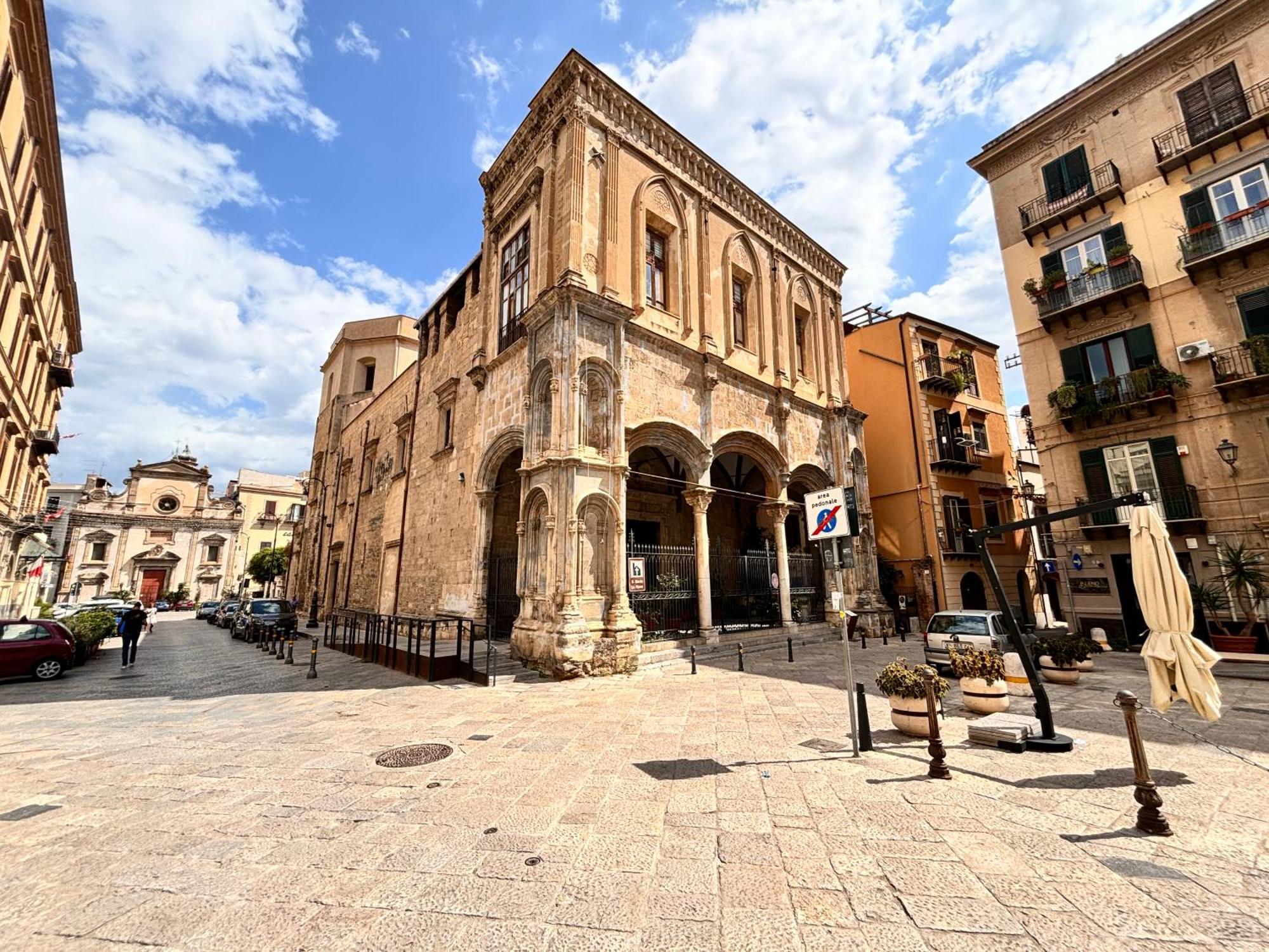 Casa Cassarelli In Centro Lejlighed Palermo Eksteriør billede